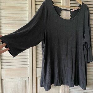 IN EVERY STORY charcoal grey top round neck & keyhole  back size:2X
